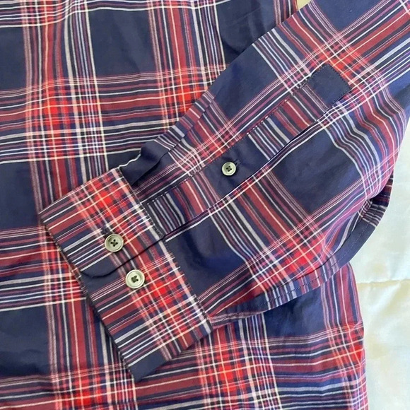 Vince oversized plaid button down - Picture 3 of 6